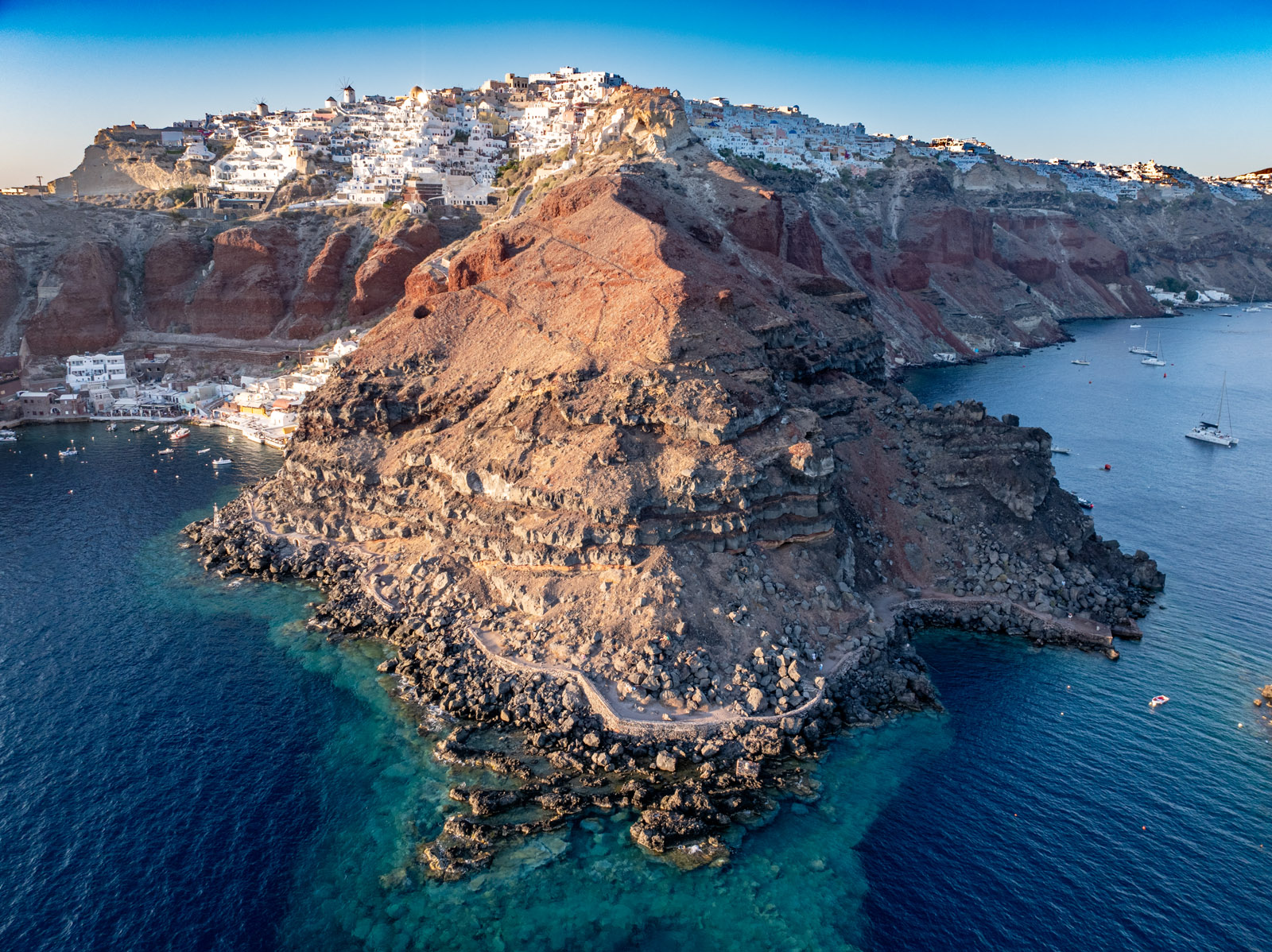 Most of the marks of the course are monumental – but watch out for wind shadows!
