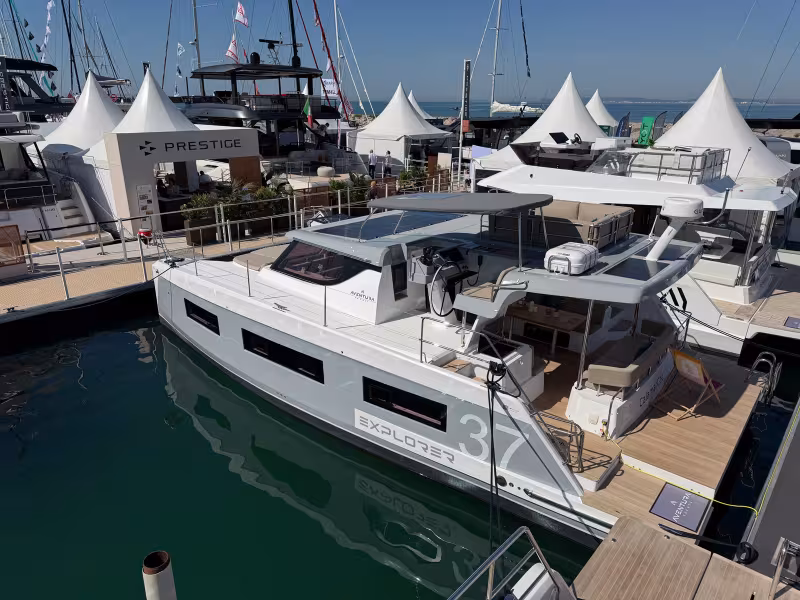 Aventura 37 Explorer | Is “Slow Life” Cruising (Finally) Going to Catch On? | Multihulls World