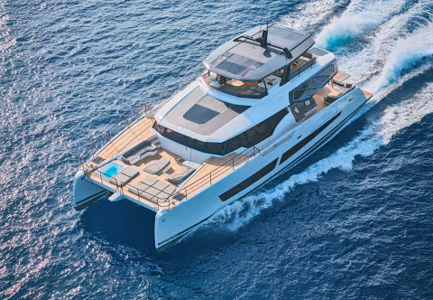 Very well-balanced and quite dynamic, especially when equipped with the maximum engine size, the Power 80 also benefits from a long range.