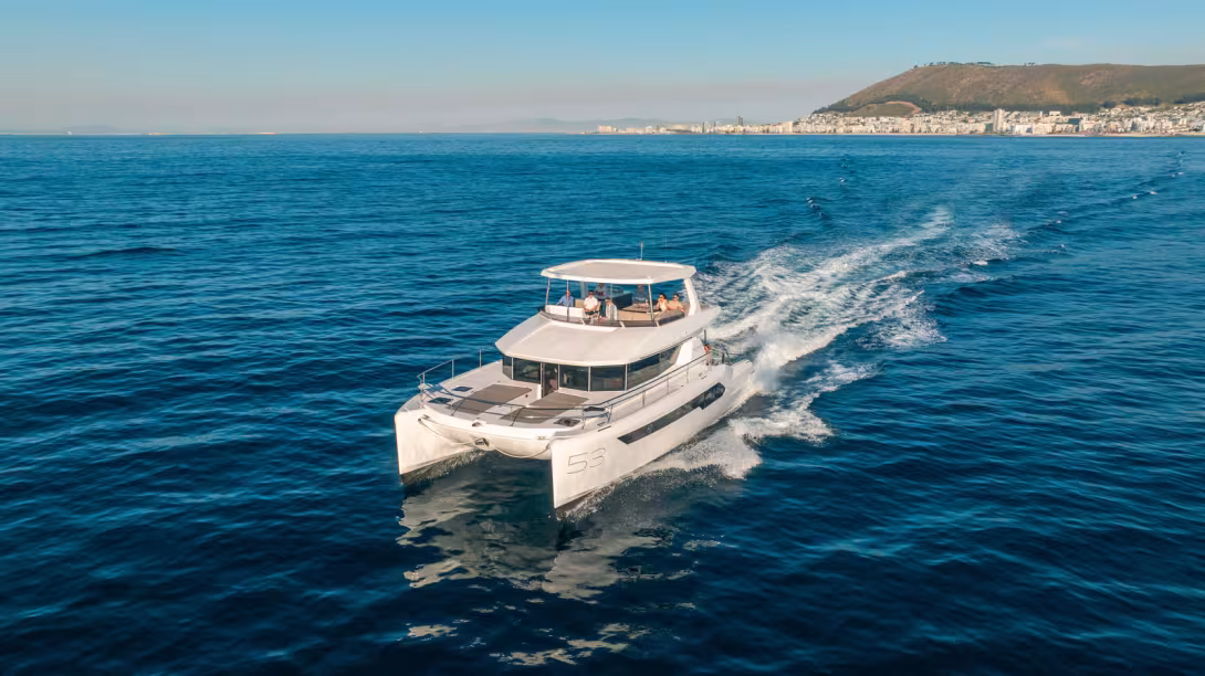The silhouette of the 2026 model remains faithful to the highly successful 2020 design.