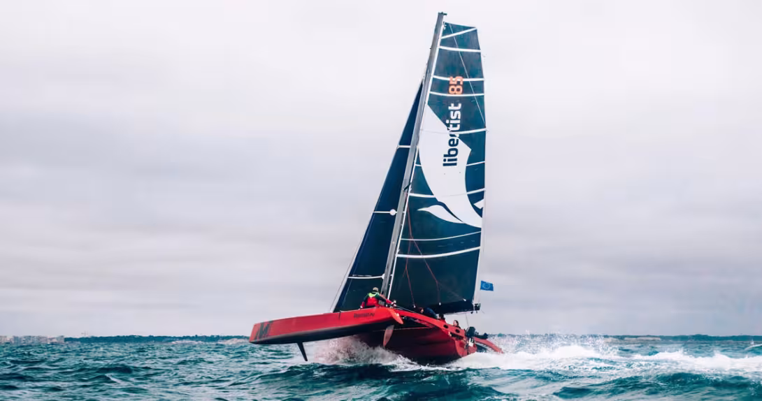 LIBERTIST 853 Trimaran Folding Version - Boat Review Teaser - Multihulls World